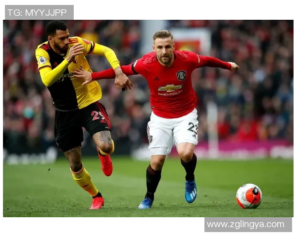 欧冠激战：里昂逆转曼联3比2全场沸腾数据深度解析